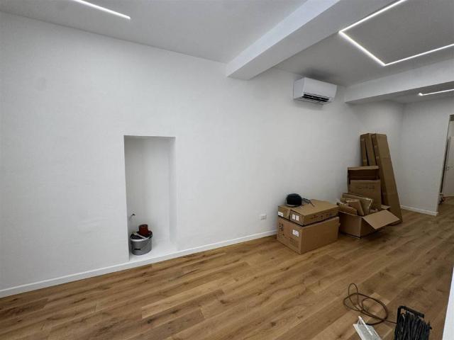 Appartamento in vendita a Firenze FI