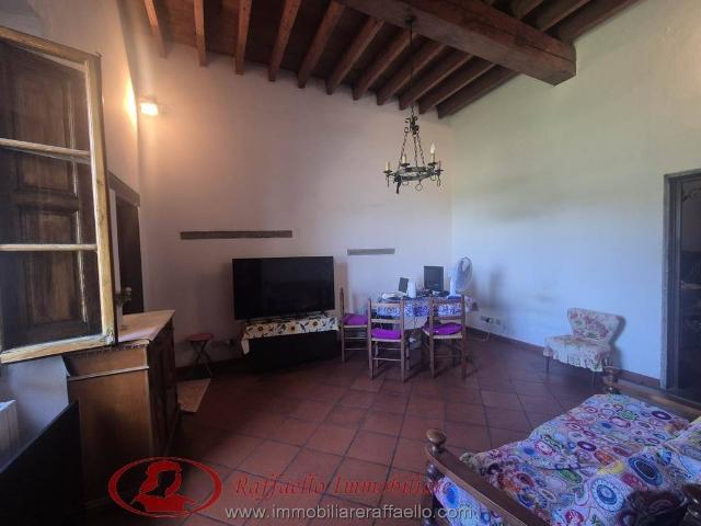 Appartamento in vendita a Firenze FI