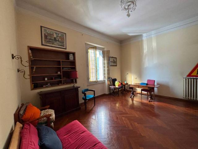 Appartamento in vendita a Firenze FI