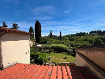 Appartamento in vendita a Firenze FI