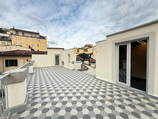 Appartamento in vendita a Firenze FI