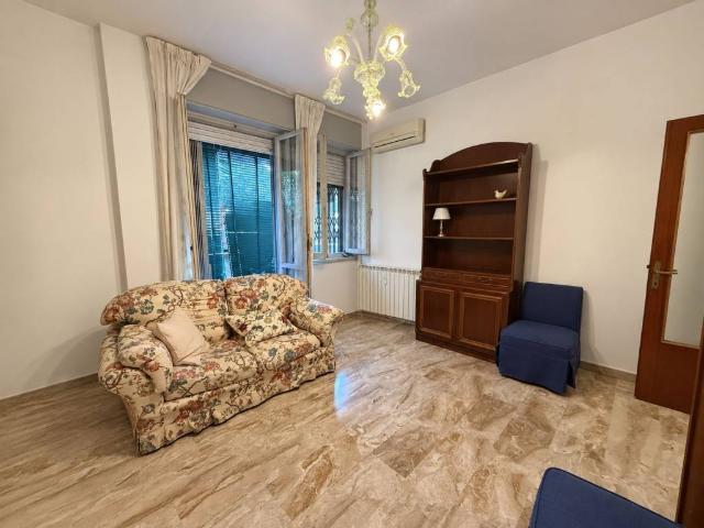 Appartamento in vendita a Firenze FI