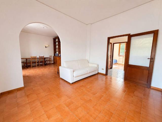 Appartamento in vendita a Firenze FI