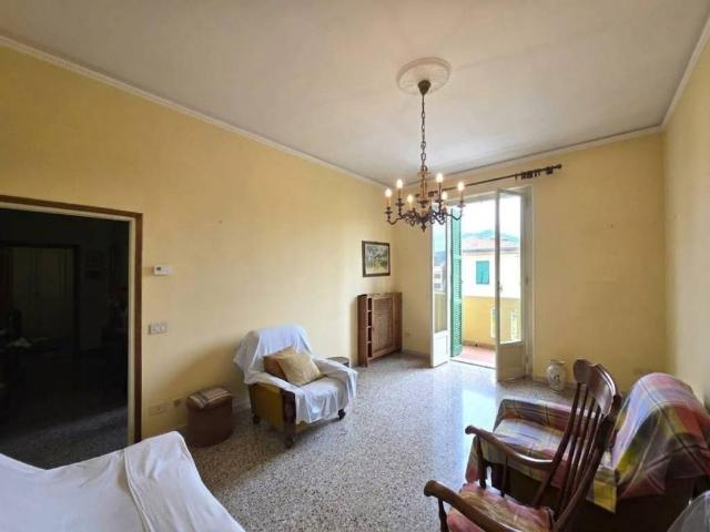 Appartamento in vendita a Firenze FI
