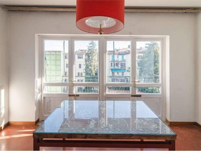 Appartamento in vendita a Firenze FI