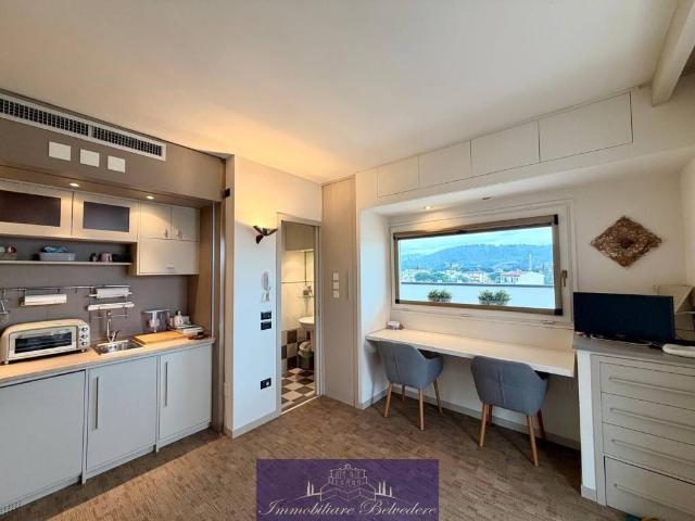 Appartamento in vendita a Firenze FI