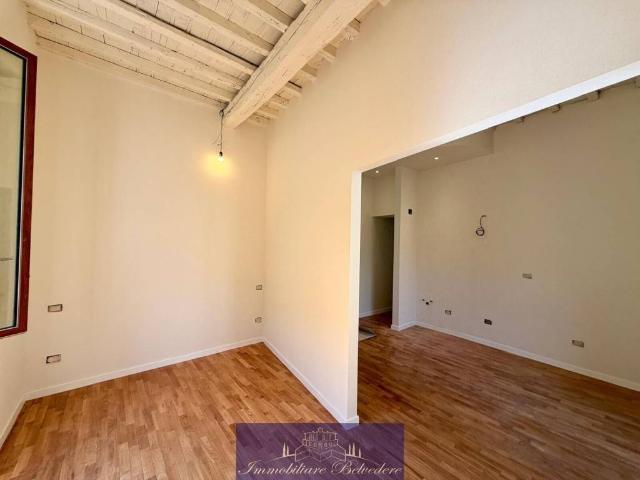 Appartamento in vendita a Firenze FI
