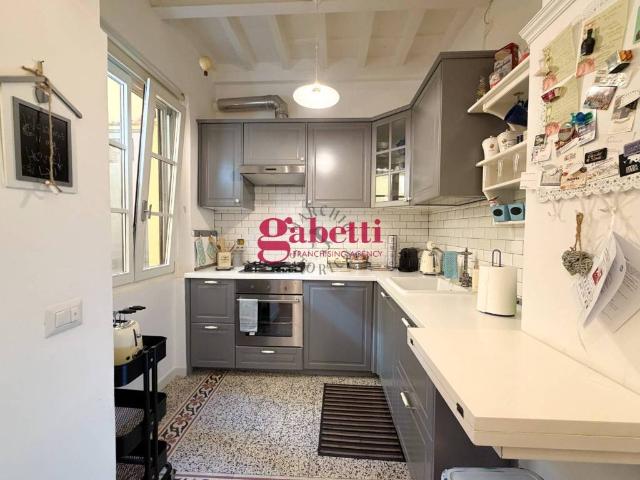 Appartamento in vendita a Firenze FI