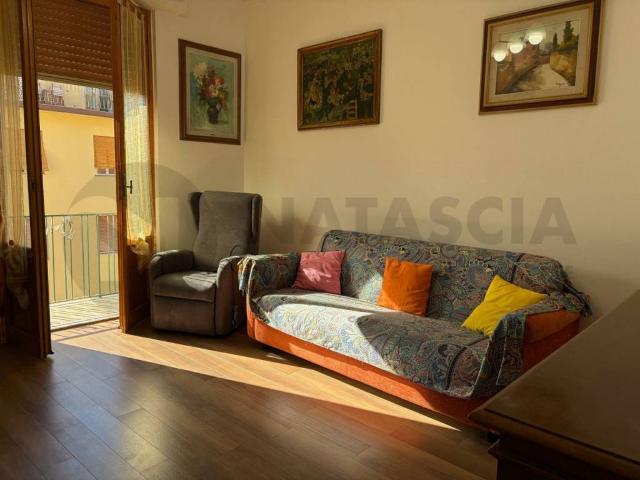 Appartamento in vendita a Firenze FI