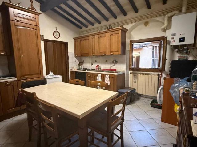 Appartamento in vendita a Firenze FI
