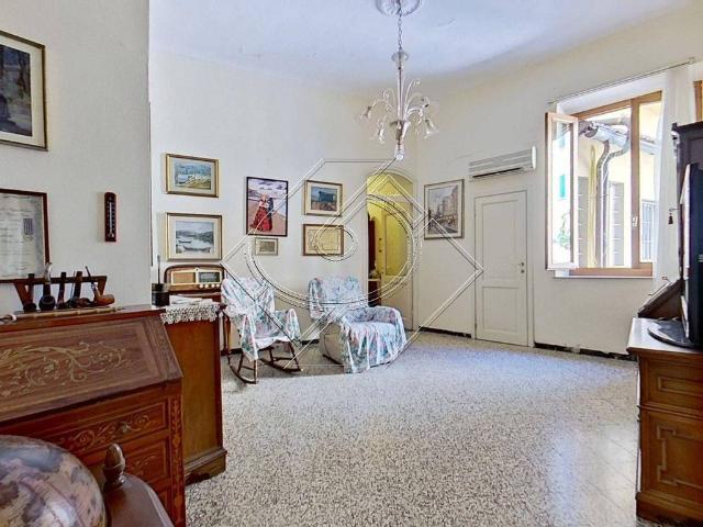 Appartamento in vendita a Firenze FI