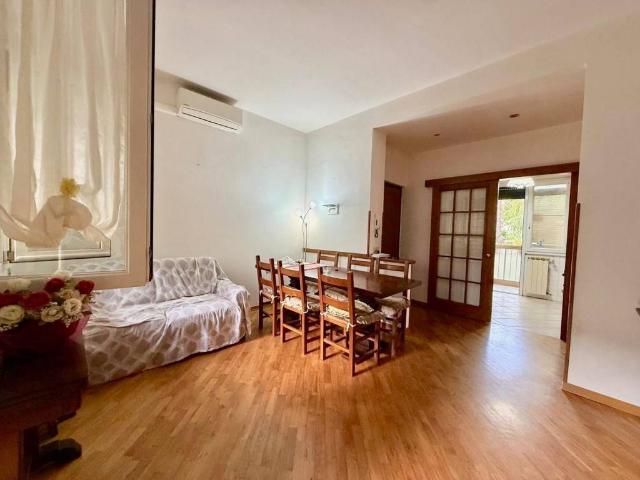 Appartamento in vendita a Firenze FI