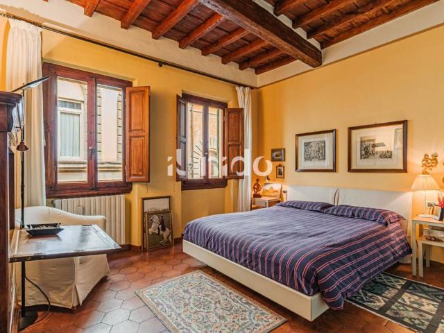 Appartamento in vendita a Firenze FI
