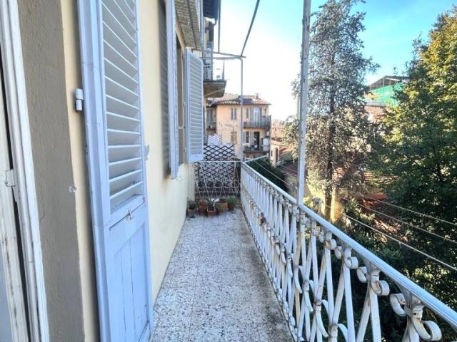 Appartamento in vendita a Firenze FI