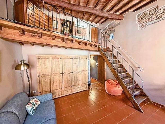 Appartamento in vendita a Firenze FI