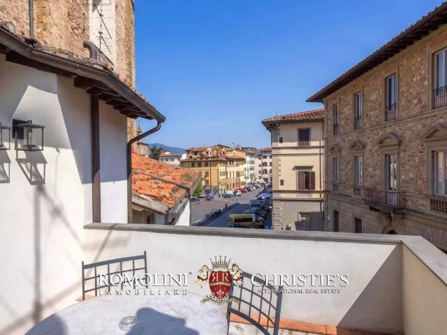 Appartamento in vendita a Firenze FI