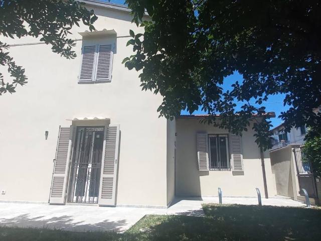 Appartamento in vendita a Firenze FI