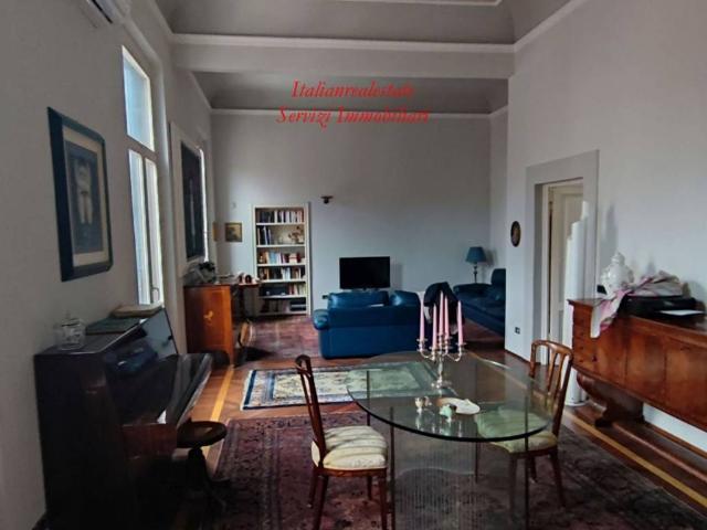 Appartamento in vendita a Firenze FI