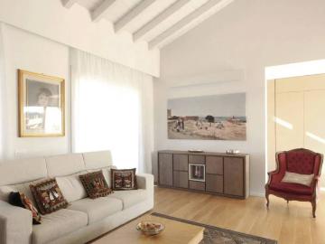 Appartamento in vendita a Firenze FI