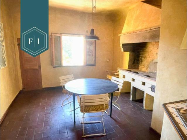 Appartamento in vendita a Firenze FI
