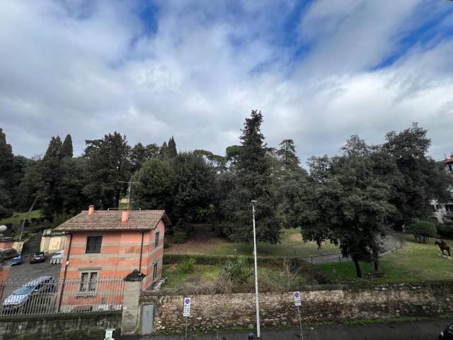 Appartamento in vendita a Firenze FI