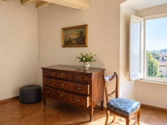 Appartamento in vendita a Firenze FI