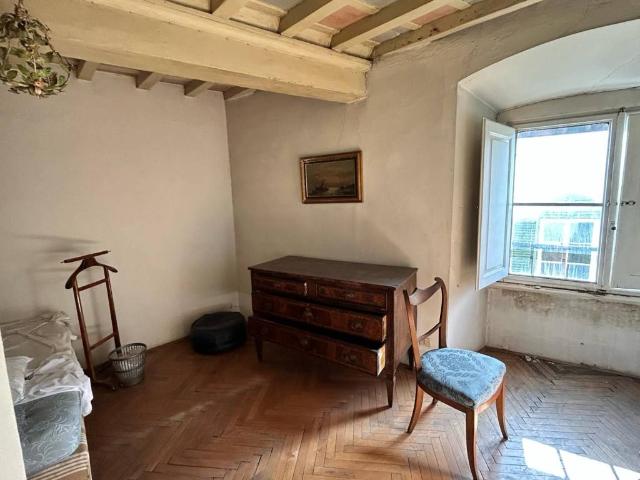Appartamento in vendita a Firenze FI
