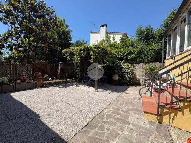 Appartamento in vendita a Firenze FI