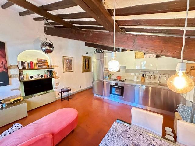 Appartamento in vendita a Firenze FI
