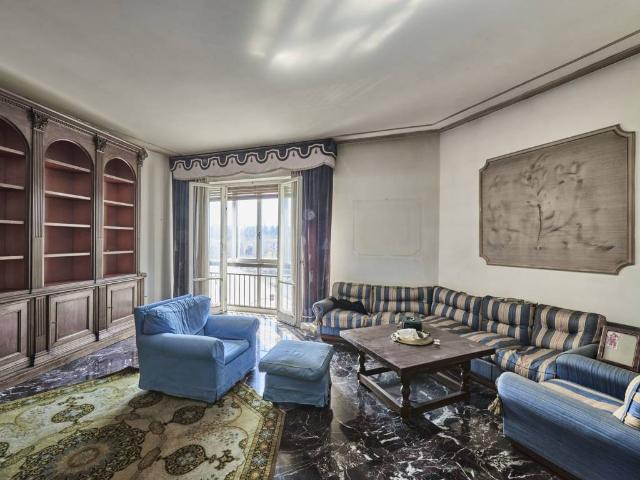 Appartamento in vendita a Firenze FI
