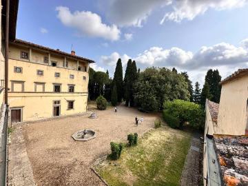 Appartamento in vendita a Firenze FI