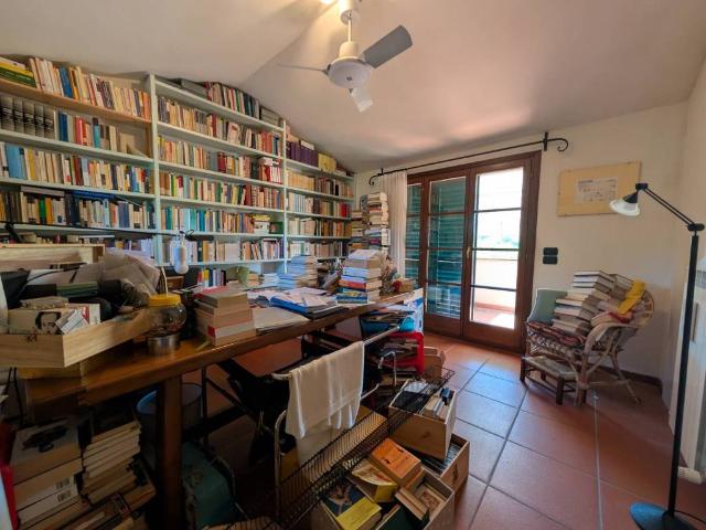 Appartamento in vendita a Firenze FI