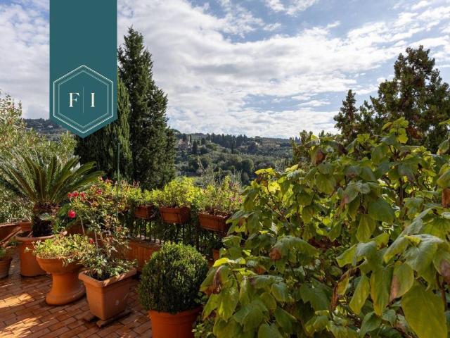 Appartamento in vendita a Firenze FI