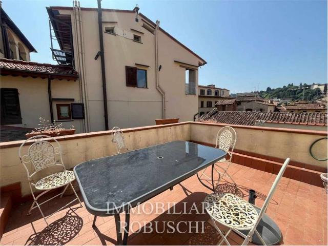 Appartamento in vendita a Firenze FI
