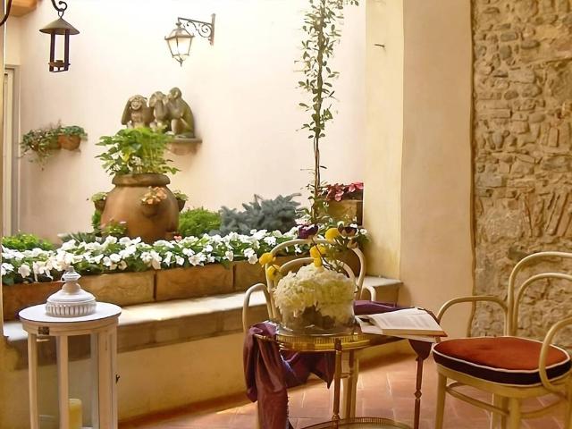 Appartamento in vendita a Firenze FI