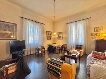 Appartamento in vendita a Firenze FI