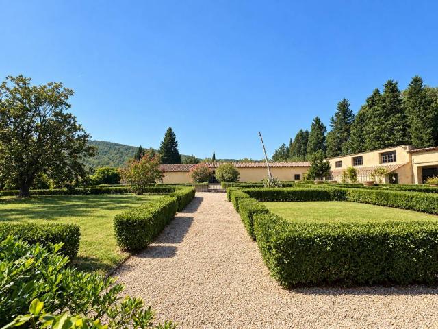Appartamento in vendita a Firenze FI