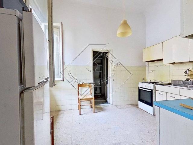 Appartamento in vendita a Firenze FI