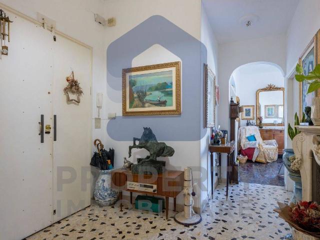 Appartamento in vendita a Firenze FI