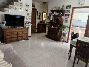 Appartamento in vendita a Firenze FI