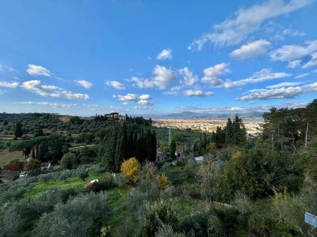 Appartamento in vendita a Firenze FI