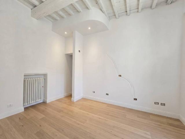 Appartamento in vendita a Firenze FI