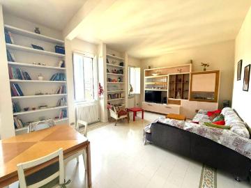 Appartamento in vendita a Firenze FI