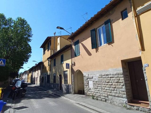 Appartamento in vendita a Firenze FI