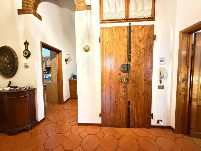 Appartamento in vendita a Firenze FI
