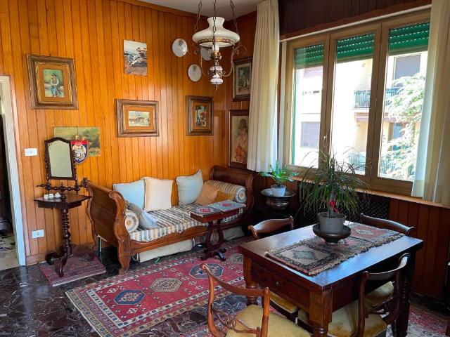 Appartamento in vendita a Firenze FI