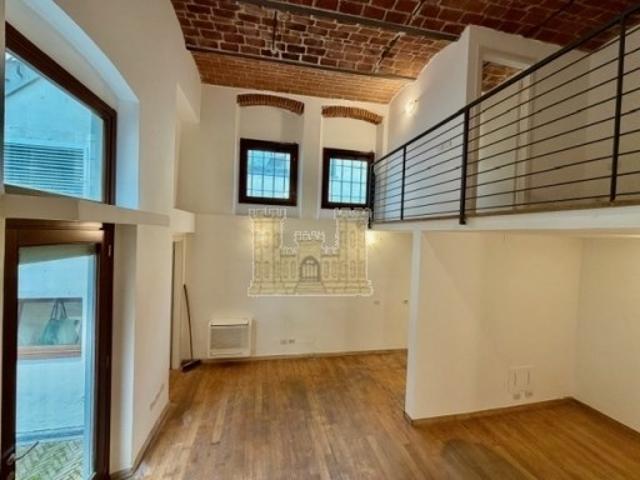 Appartamento in vendita a Firenze via madonna della querce
