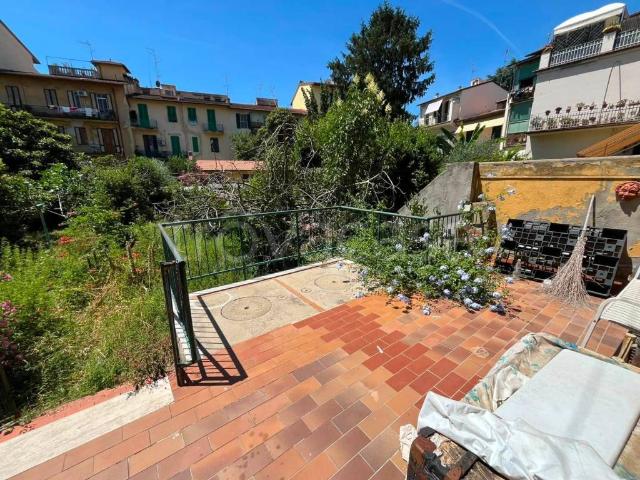 Appartamento in vendita a Firenze via Milanesi, Leopoldo Vittorio Emanuele Statuto