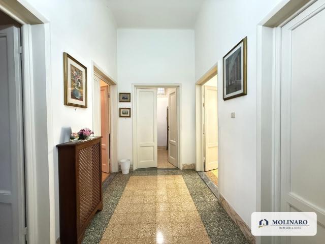 APPARTAMENTO in VENDITA a FIRENZE Via del Pignoncino 7, 50142 Firenze FI di 6 vani
