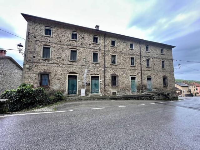 Appartamento in vendita a Firenzuola FI